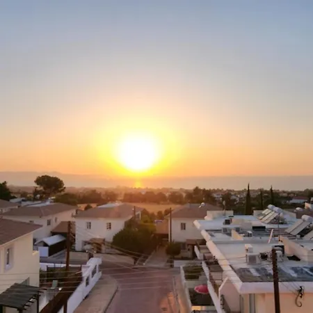 Breeze Sea View شقة